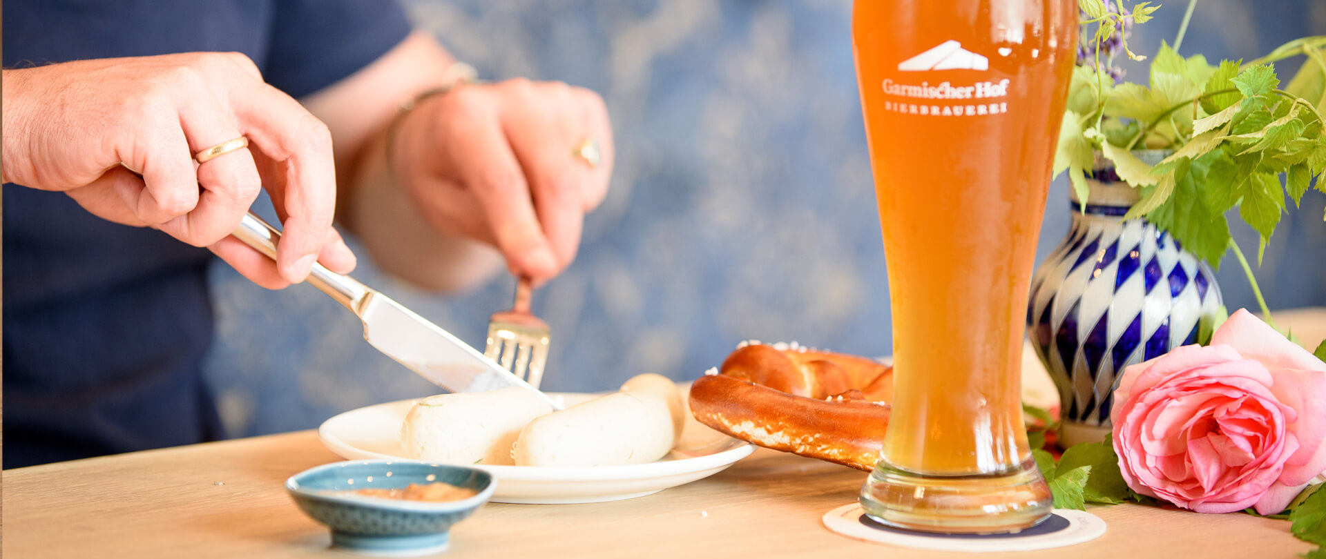 Garmischer Hof Speisen Weißwurst mit Bier